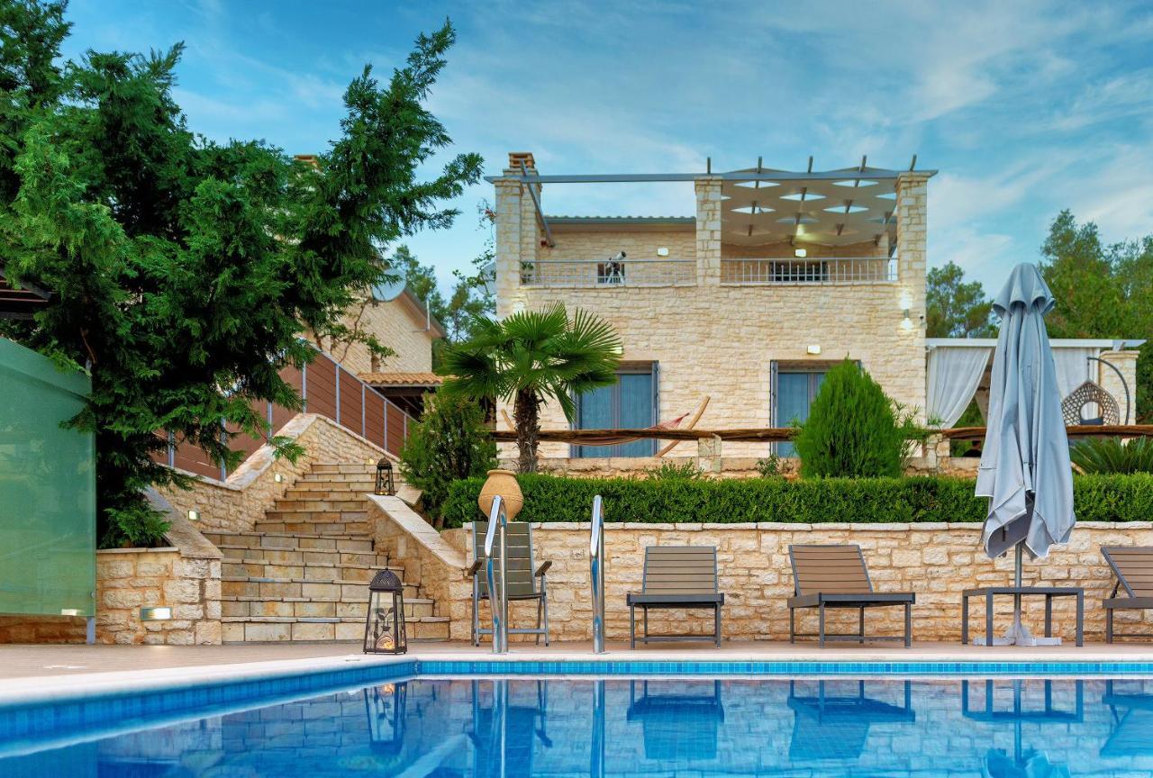 Ionian Diamond Villas Mikros Gialos Exterior foto